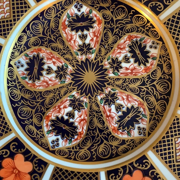 Royal Crown Derby bread and butter plate - Picture 2 of 3